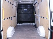 Volkswagen Crafter 10