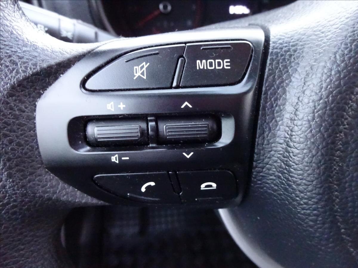 KIA Picanto Hatchback 998,0 49 kw