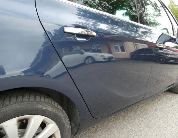 Opel Zafira MPV 2,0 l 121 kw