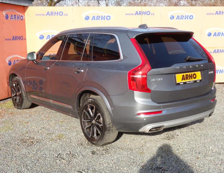 Volvo XC90 5