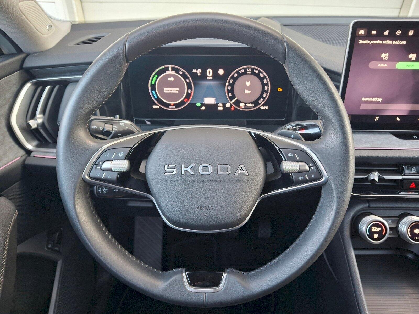 Škoda Kodiaq SUV / Terénní 1,5 l 150 kw