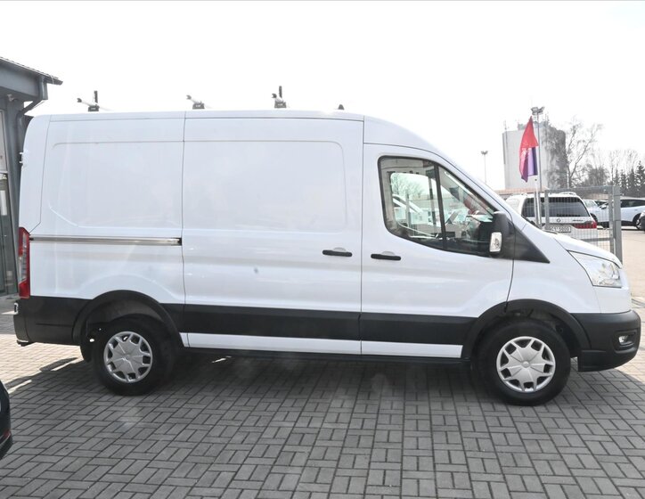 Ford Transit Skříň 2,0 l 96 kw