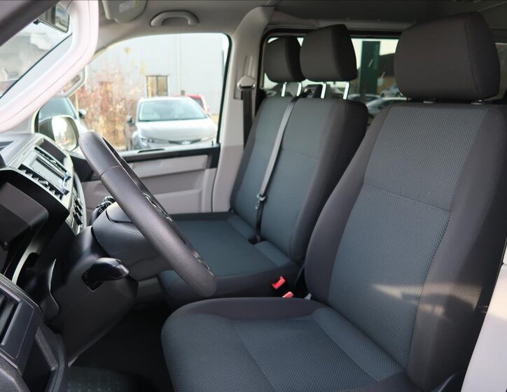 Volkswagen Transporter 10