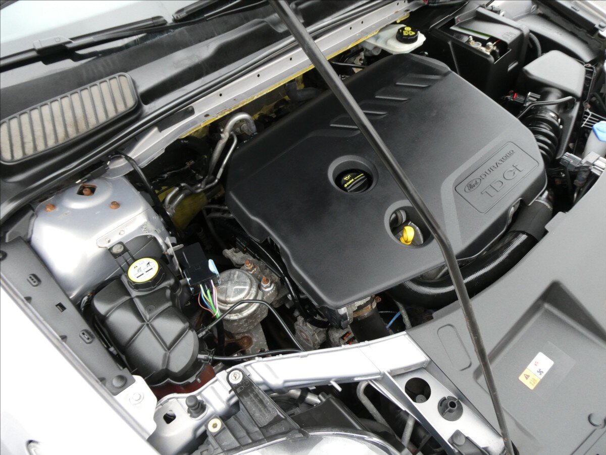 Ford Mondeo Kombi 1,6 l 85 kw