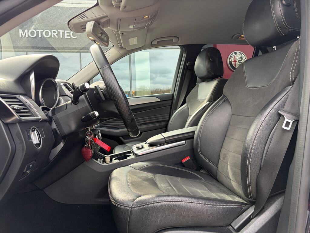 Mercedes-Benz Třídy M SUV / Terénní 3,0 l 190 kw
