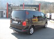 Volkswagen Caravelle 8