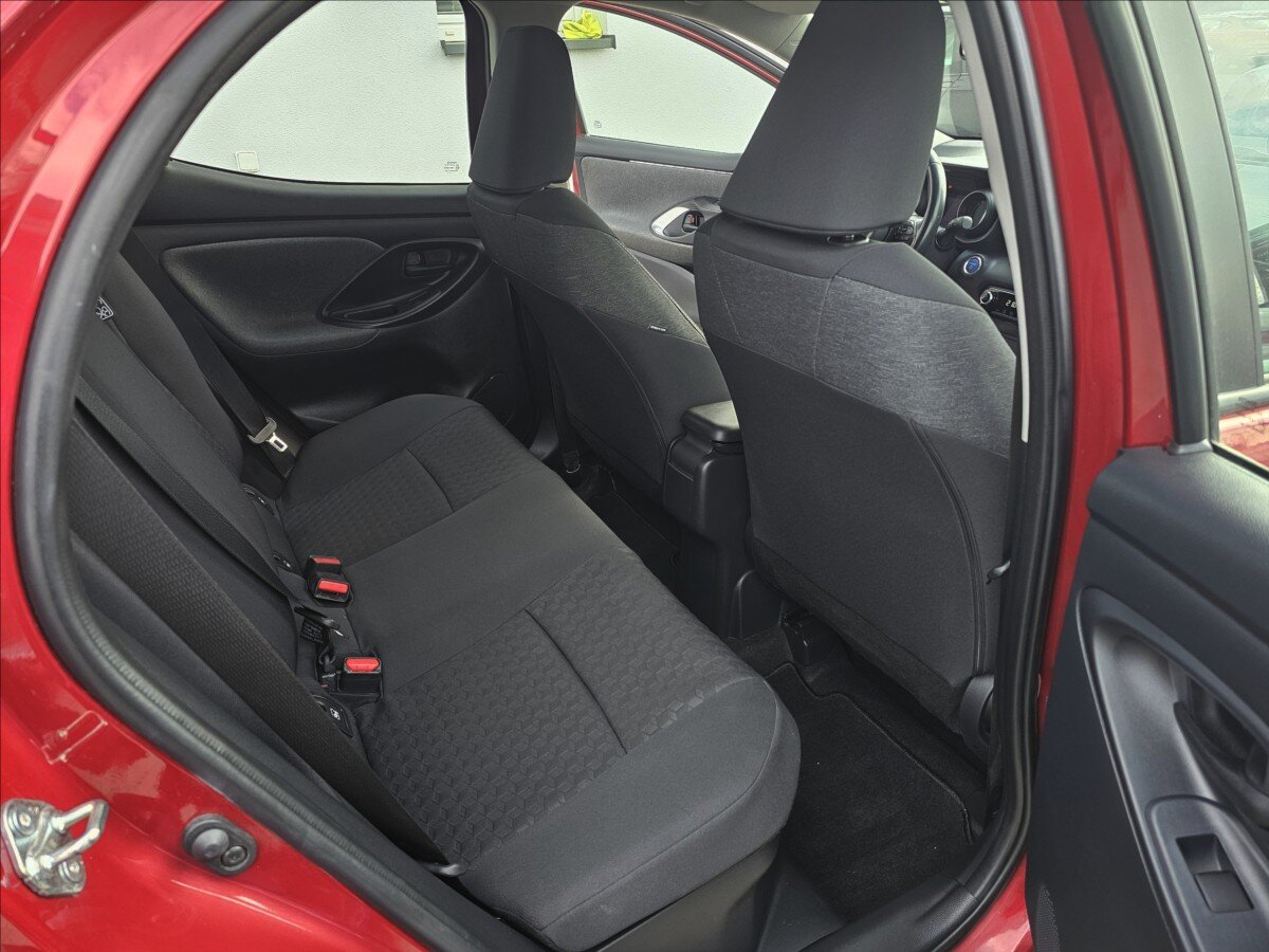 Toyota Yaris Hatchback 1,5 l 68 kw