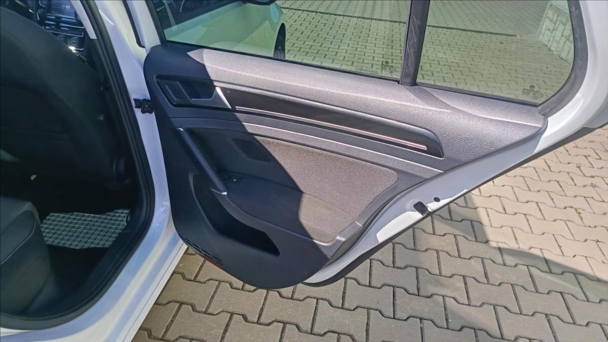 Volkswagen Golf Hatchback 2,0 l 110 kw