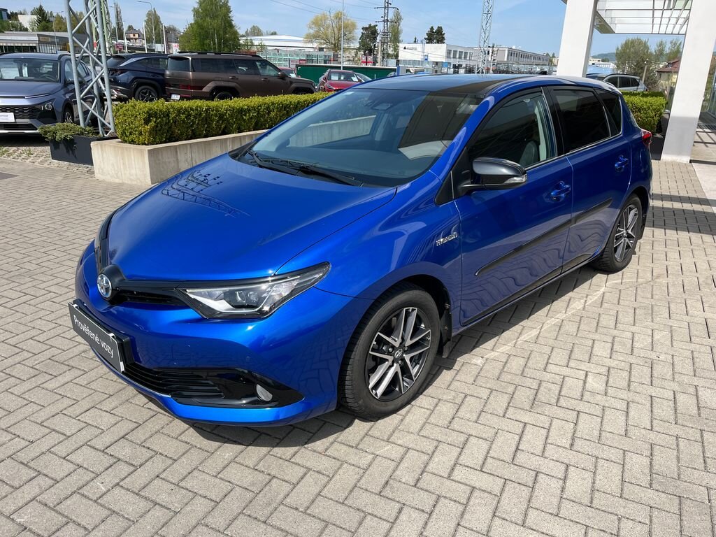 Toyota Auris Hatchback 1,8 l 73 kw