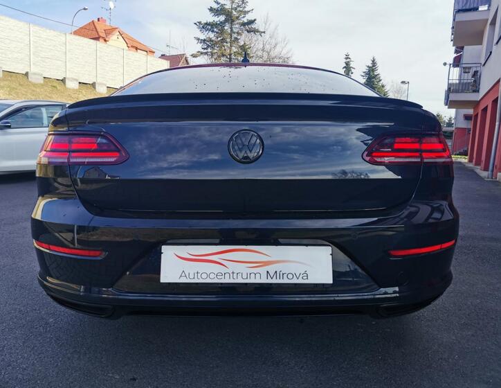 Volkswagen Arteon 8