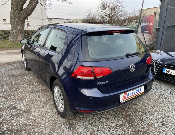 Volkswagen Golf Hatchback 1,2 l 63 kw