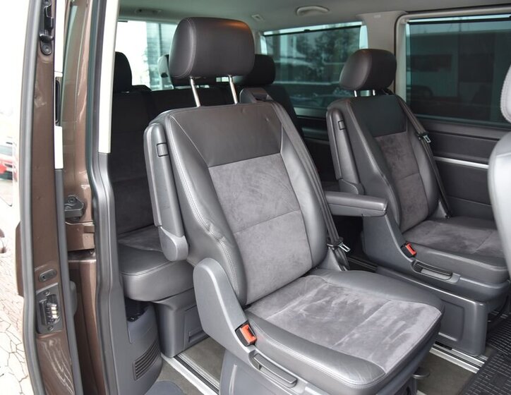 Volkswagen Multivan VAN-Minibus 2,0 l 132 kw