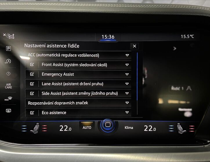 Volkswagen Touareg 23