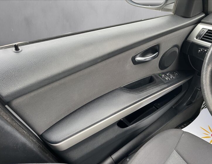 BMW Řada 3 Ostatní 2,0 l 90 kw