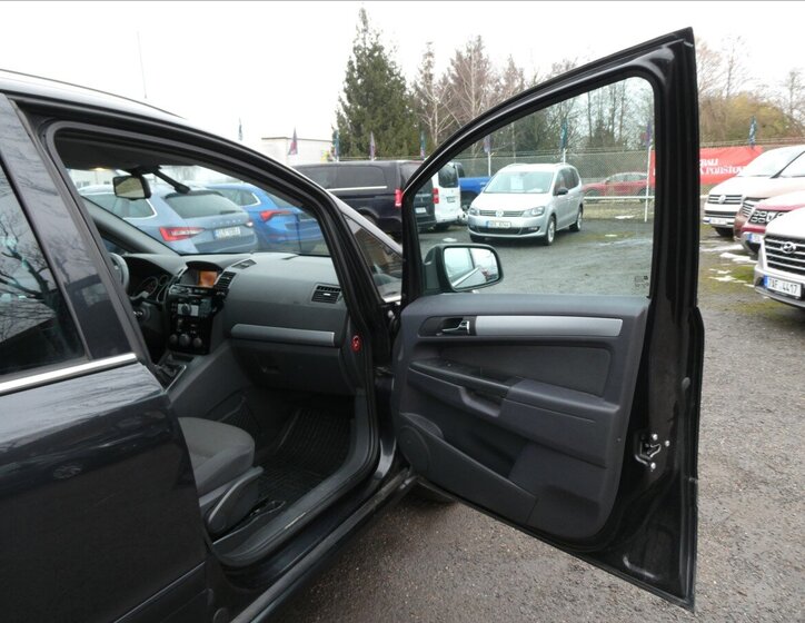 Opel Zafira MPV 1,8 l 103 kw