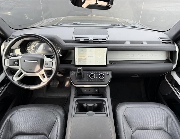 Land Rover Defender SUV / Terénní 3,0 l 221 kw