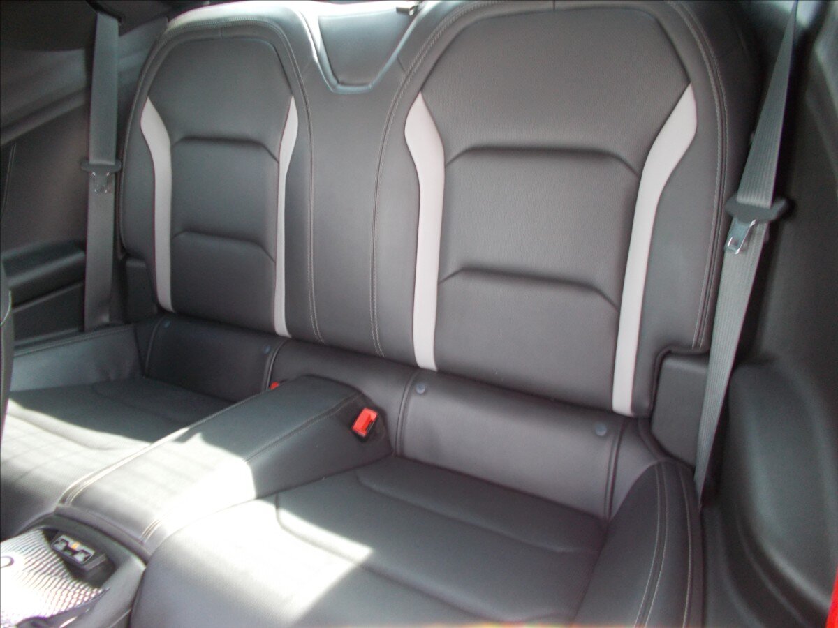 Chevrolet Camaro Kupé 6,2 l 339 kw