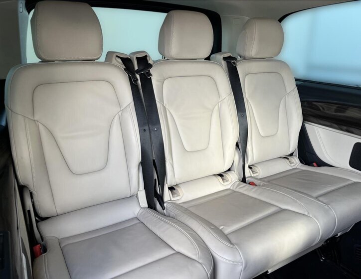 Mercedes-Benz Třídy V MPV 2,0 l 174 kw