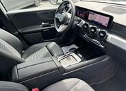 Mercedes-Benz GLB 12