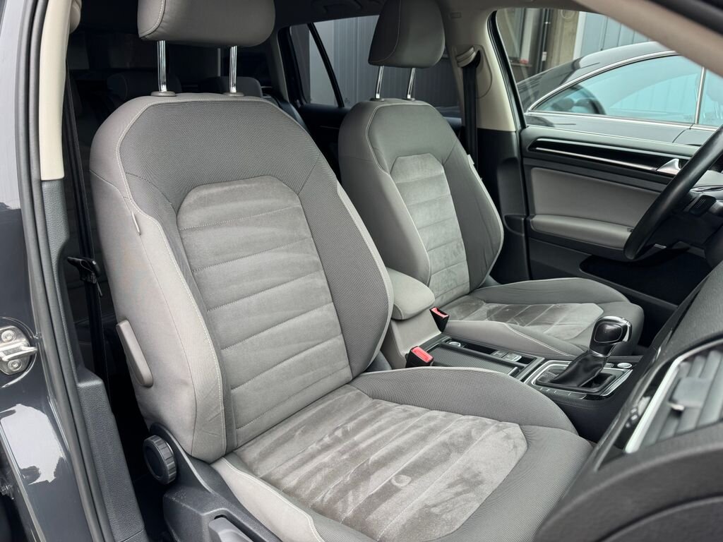 Volkswagen Golf Kombi 2,0 l 110 kw