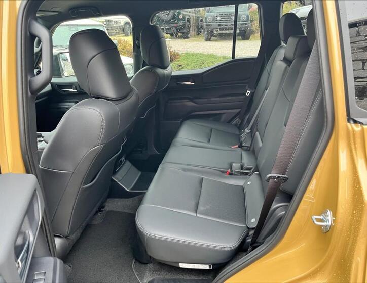 Toyota Land Cruiser 10