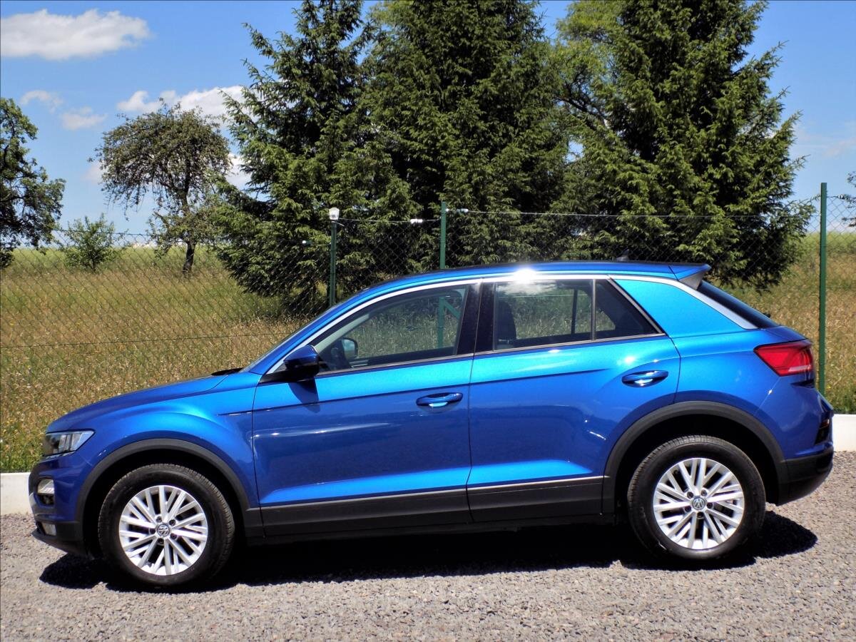 Volkswagen T-Roc SUV / Terénní 1,6 l 85 kw