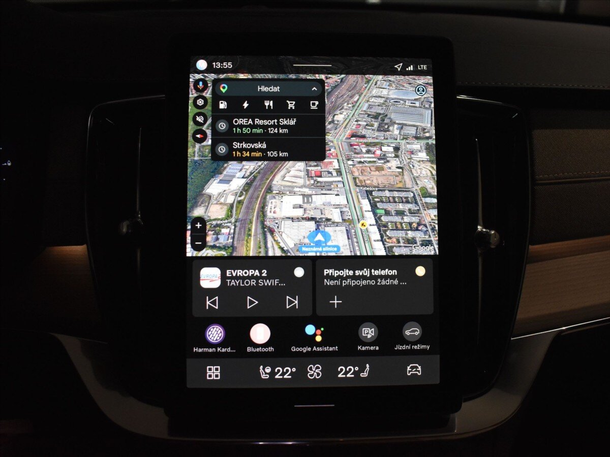 Volvo XC90 SUV / Terénní 2,0 l 228 kw