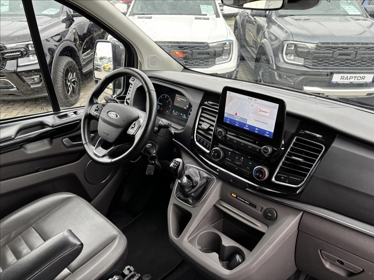 Ford Tourneo Custom Kombi 2,0 l 136 kw