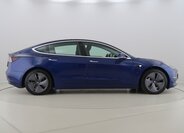 Tesla Model 3 4