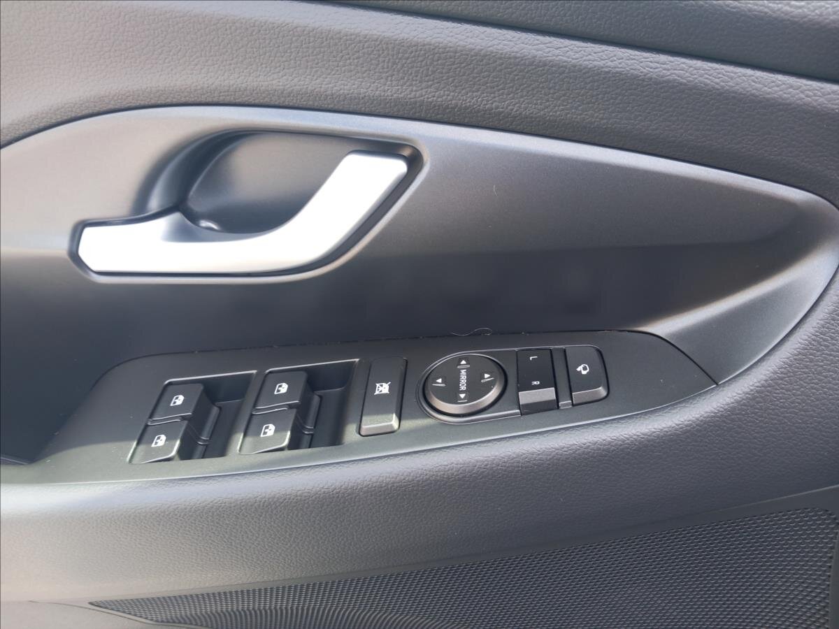 Hyundai i30 Kombi 998,0 73 kw