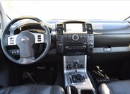Nissan Navara Pick-up 3,0 l 170 kw