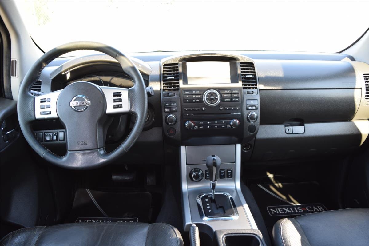 Nissan Navara Pick-up 3,0 l 170 kw