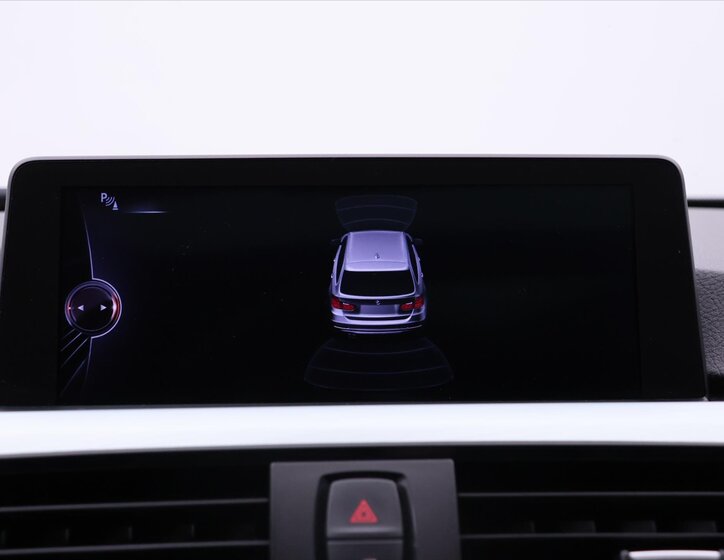 BMW Řada 3 Kombi 3,0 l 190 kw