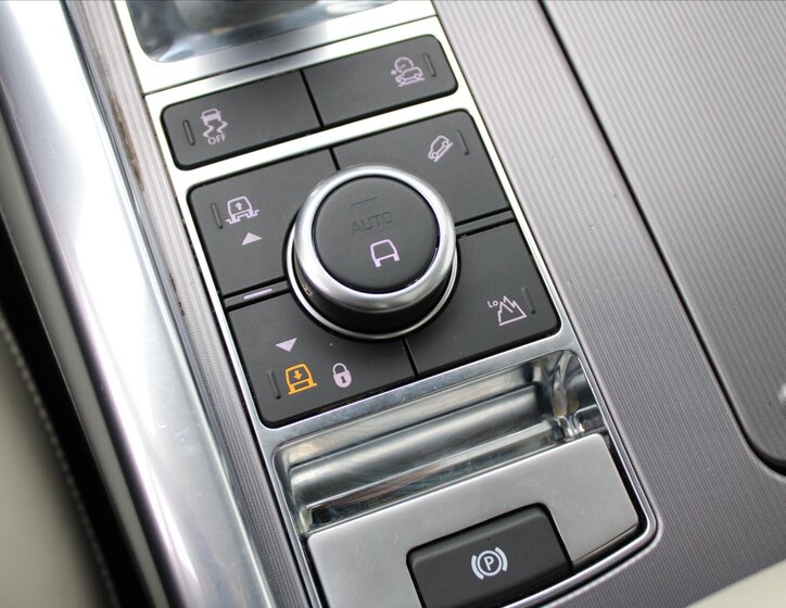 Land Rover Range Rover Sport SUV / Terénní 3,0 l 225 kw