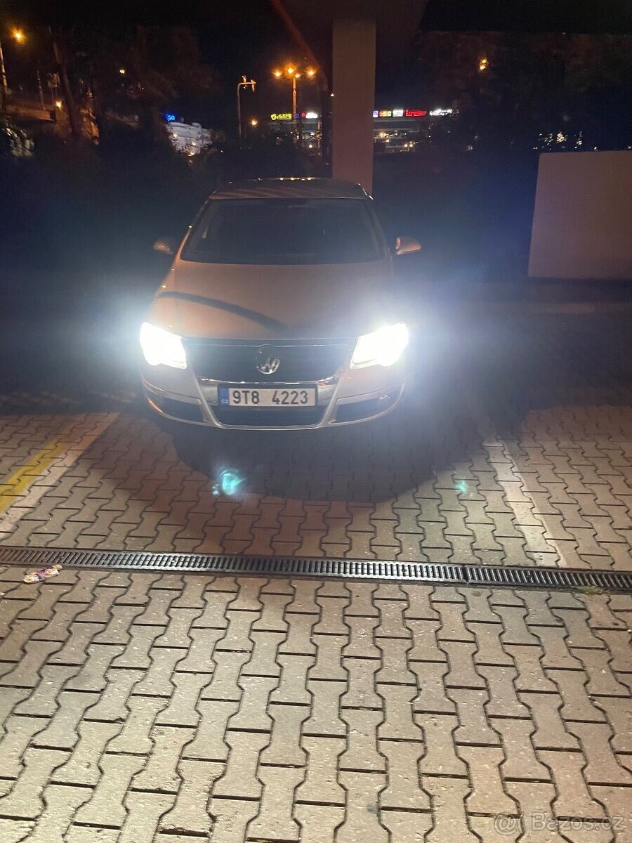 Volkswagen Passat Sedan 0,0 0