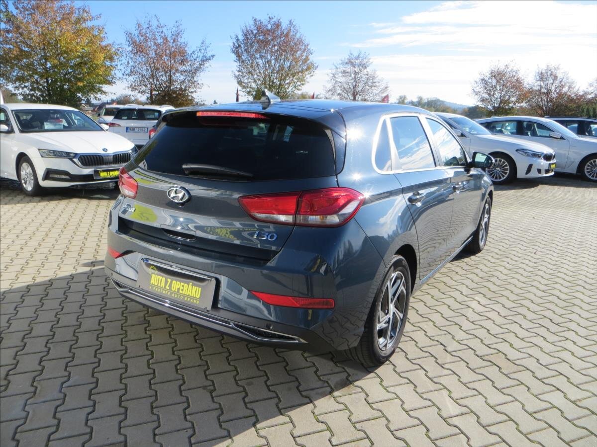 Hyundai i30 Hatchback 998,0 88 kw