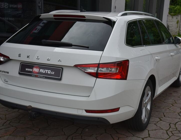 Škoda Superb 7