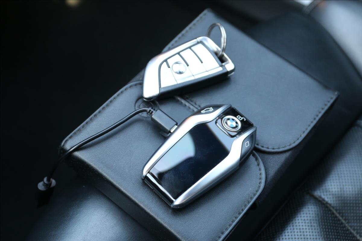 BMW Řada 7 Sedan / Limuzína 3,0 l 294 kw