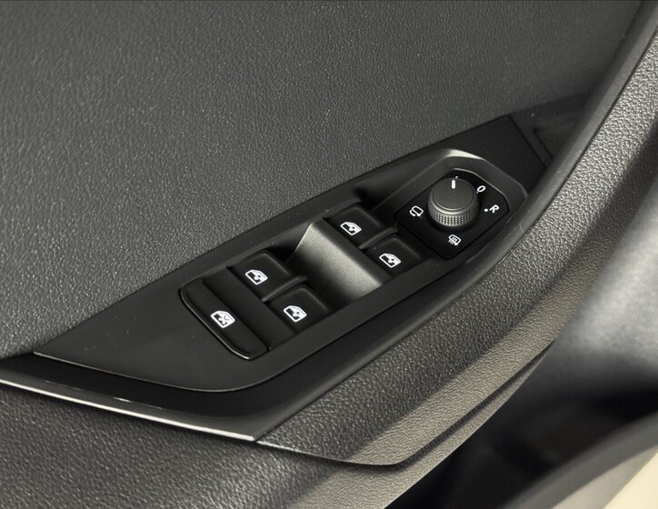 Škoda Karoq SUV 2,0 l 110 kw