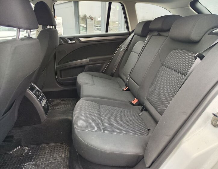 Škoda Superb Kombi 1,8 l 118 kw