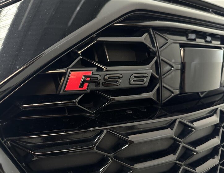 Audi RS 6 Kombi 4,0 l 441 kw