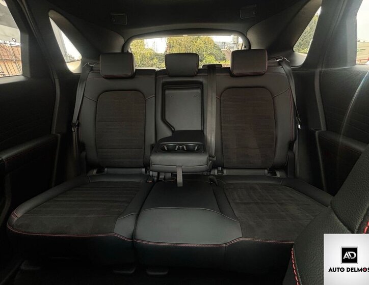 Ford Kuga SUV / Terénní 2,5 l 165 kw