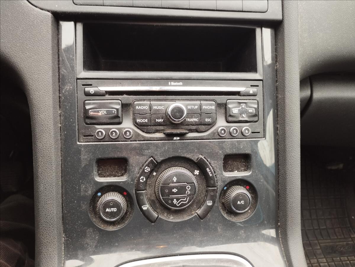 Peugeot 5008 Kombi 1,6 l 82 kw