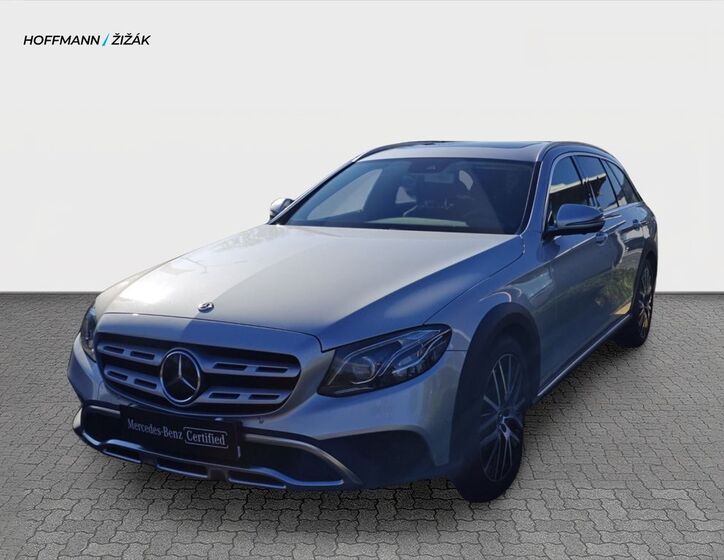 Mercedes-Benz Třídy E 1