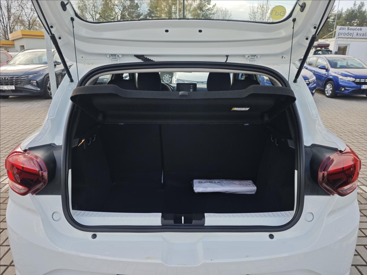 Dacia Sandero Hatchback 999,0 67 kw