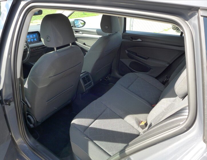 Volkswagen Golf Kombi 2,0 l 85 kw