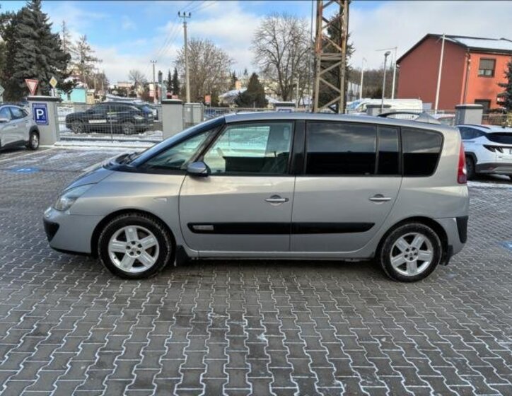 Renault Espace Skříň 2,0 l 120 kw