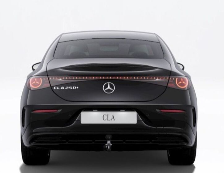 Mercedes-Benz CLA 5