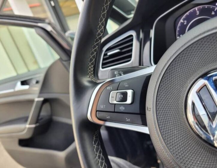 Volkswagen Golf Hatchback 2,0 l 135 kw