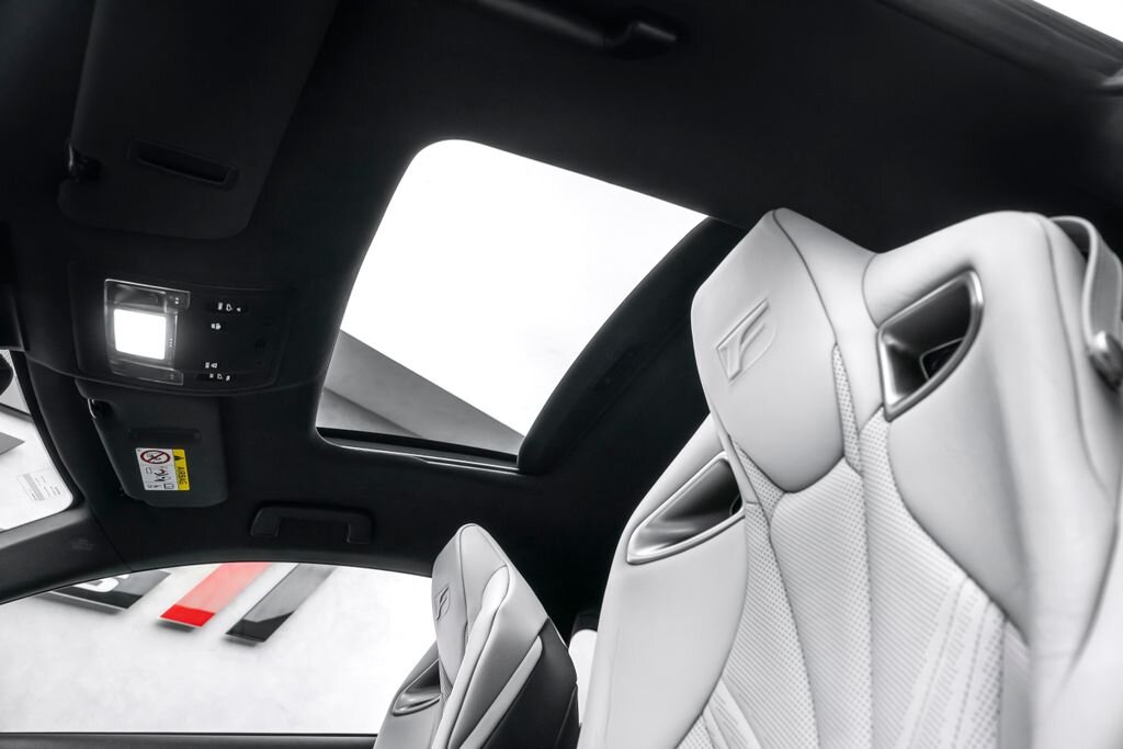 Lexus RC F Kupé 5,0 l 351 kw